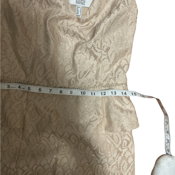 Belle Badgley Mischka Cream Peplum Dress Sz 4 Textured Formal Dress - Picture 7 of 8